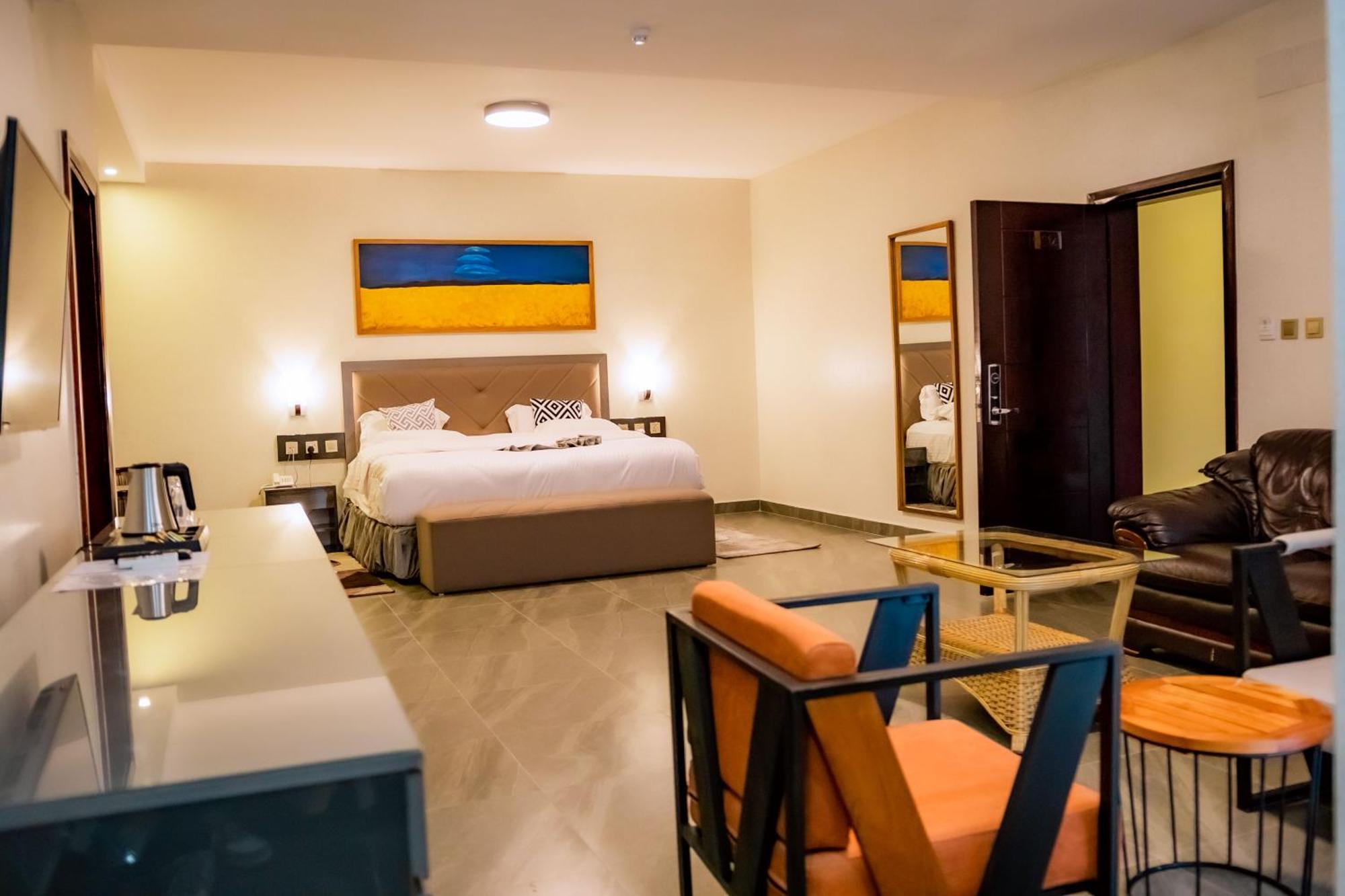 Grazia Apartment Hotel Кігалі Екстер'єр фото