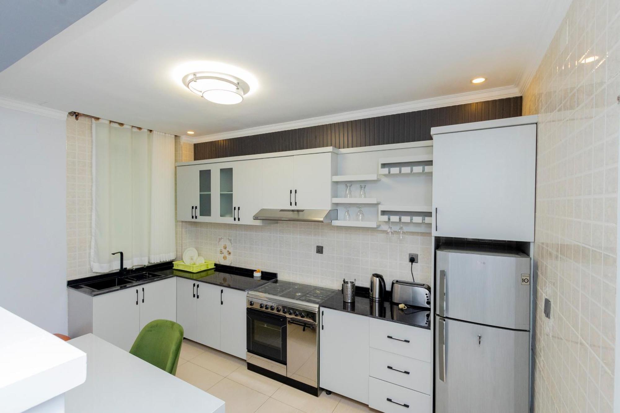 Grazia Apartment Hotel Кігалі Екстер'єр фото