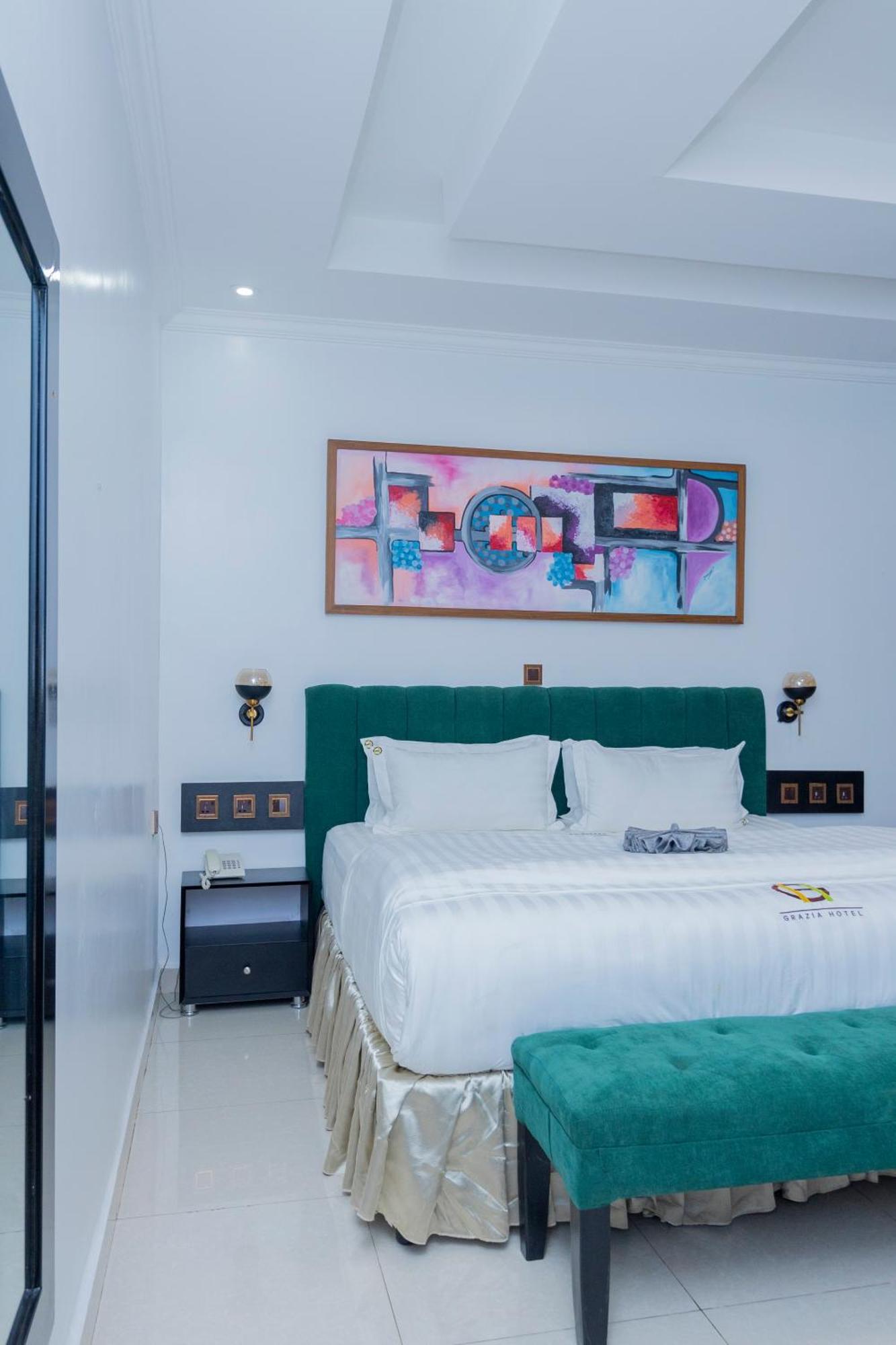 Grazia Apartment Hotel Кігалі Екстер'єр фото